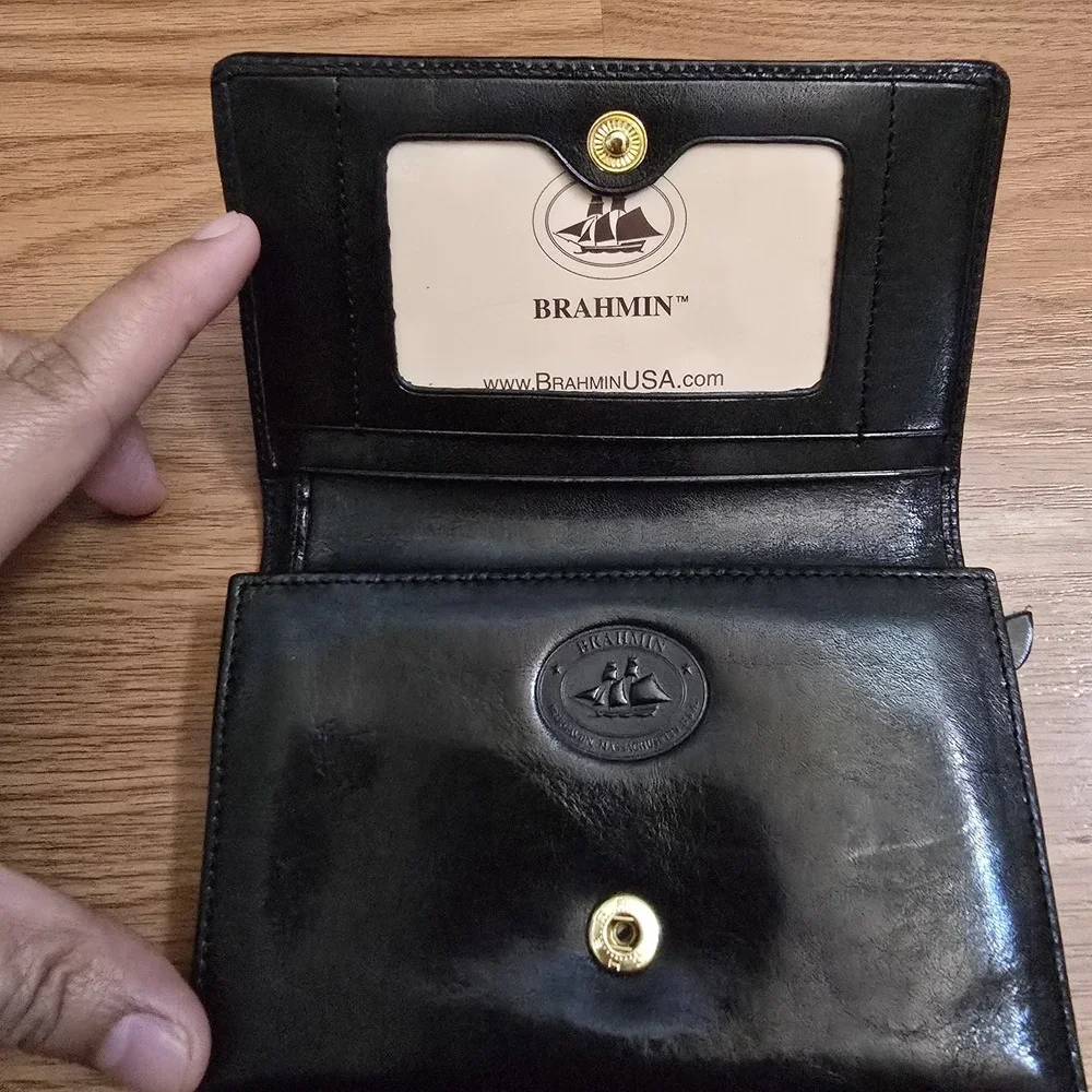 Brahmin Black Leather Compact Tri Fold Wallet Crocodile Embossed Multi Card NWOT